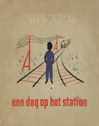 Okki Hoessah op het station, Marco Oppers